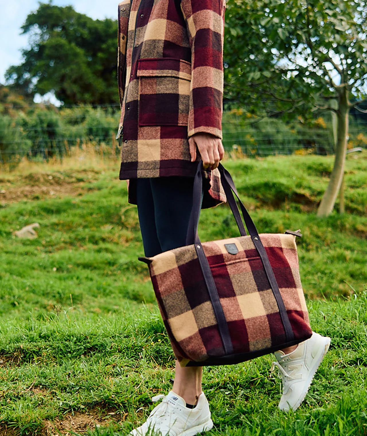 Gibbston Wool Tote Bag - Image 5
