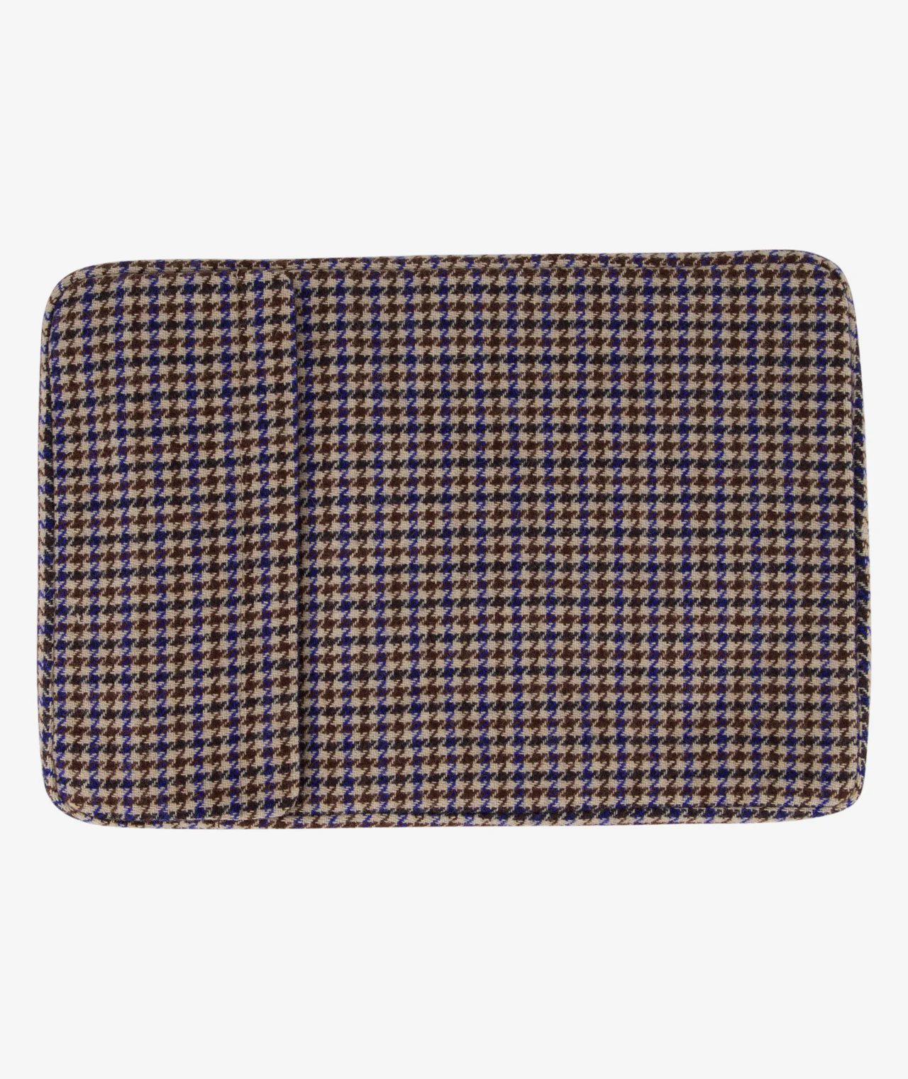 End of Roll Magnetic Laptop Sleeve - Image 3