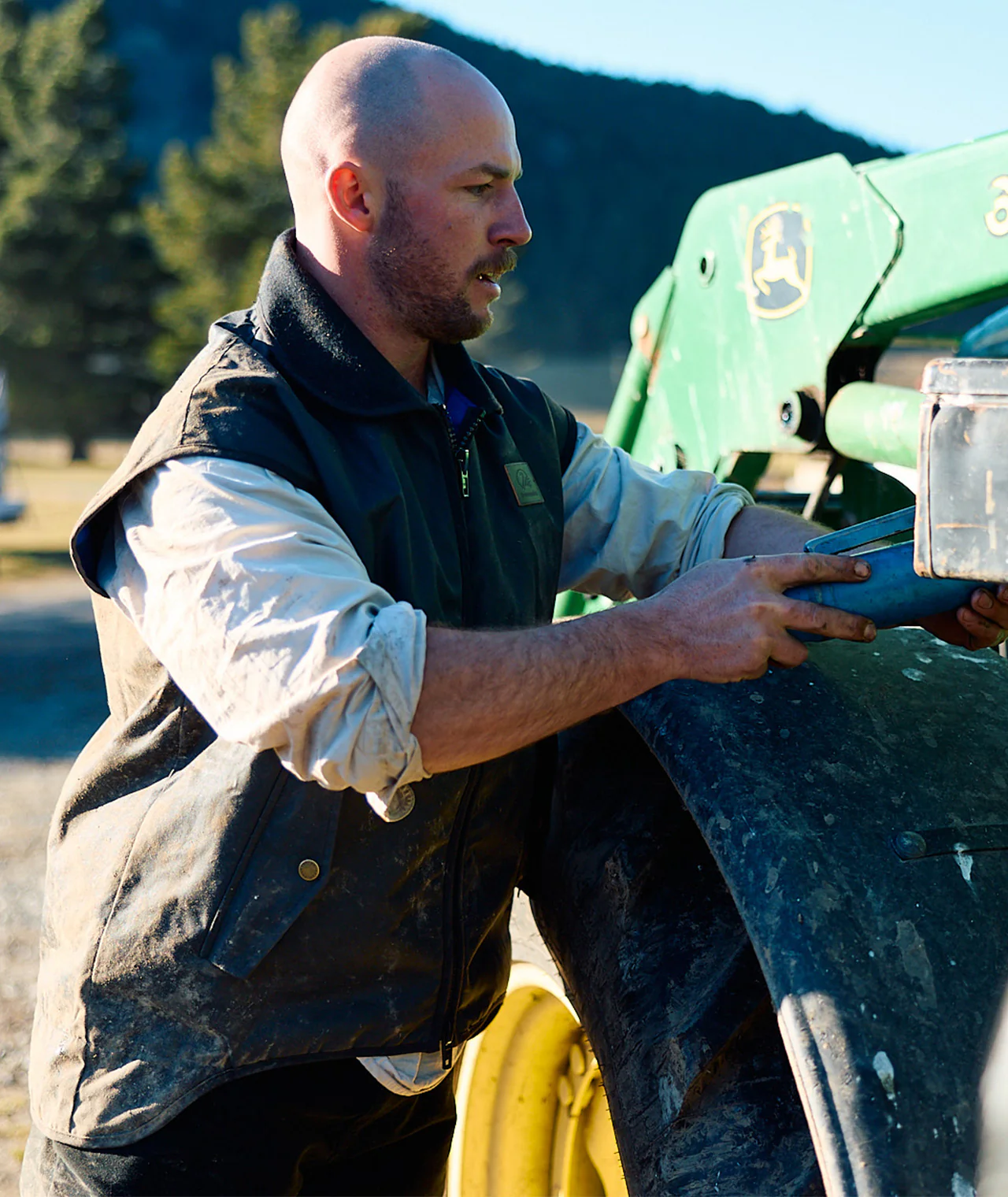 Men's Foxton Oilskin Vest with Wool Lining - Image 14