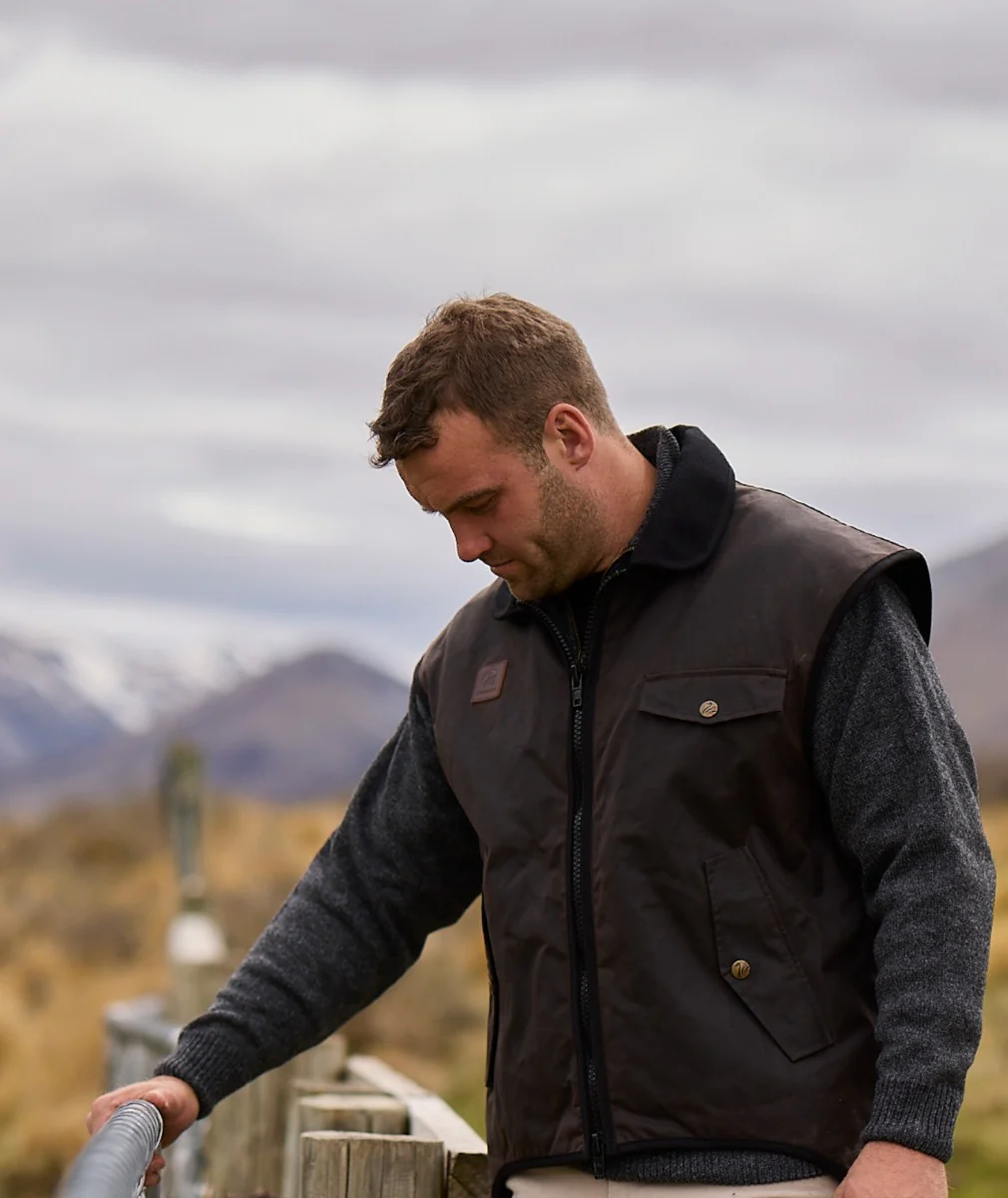 Men's Foxton Oilskin Vest with Wool Lining - Image 10