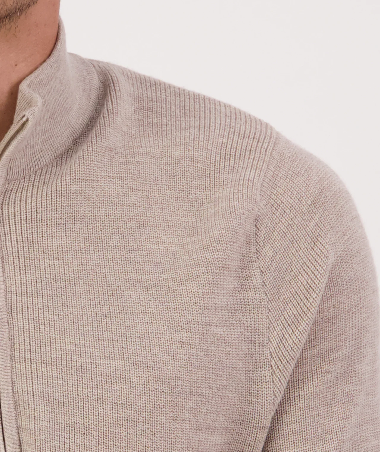 Men's Otahu River V2 Quarter Zip - Image 4