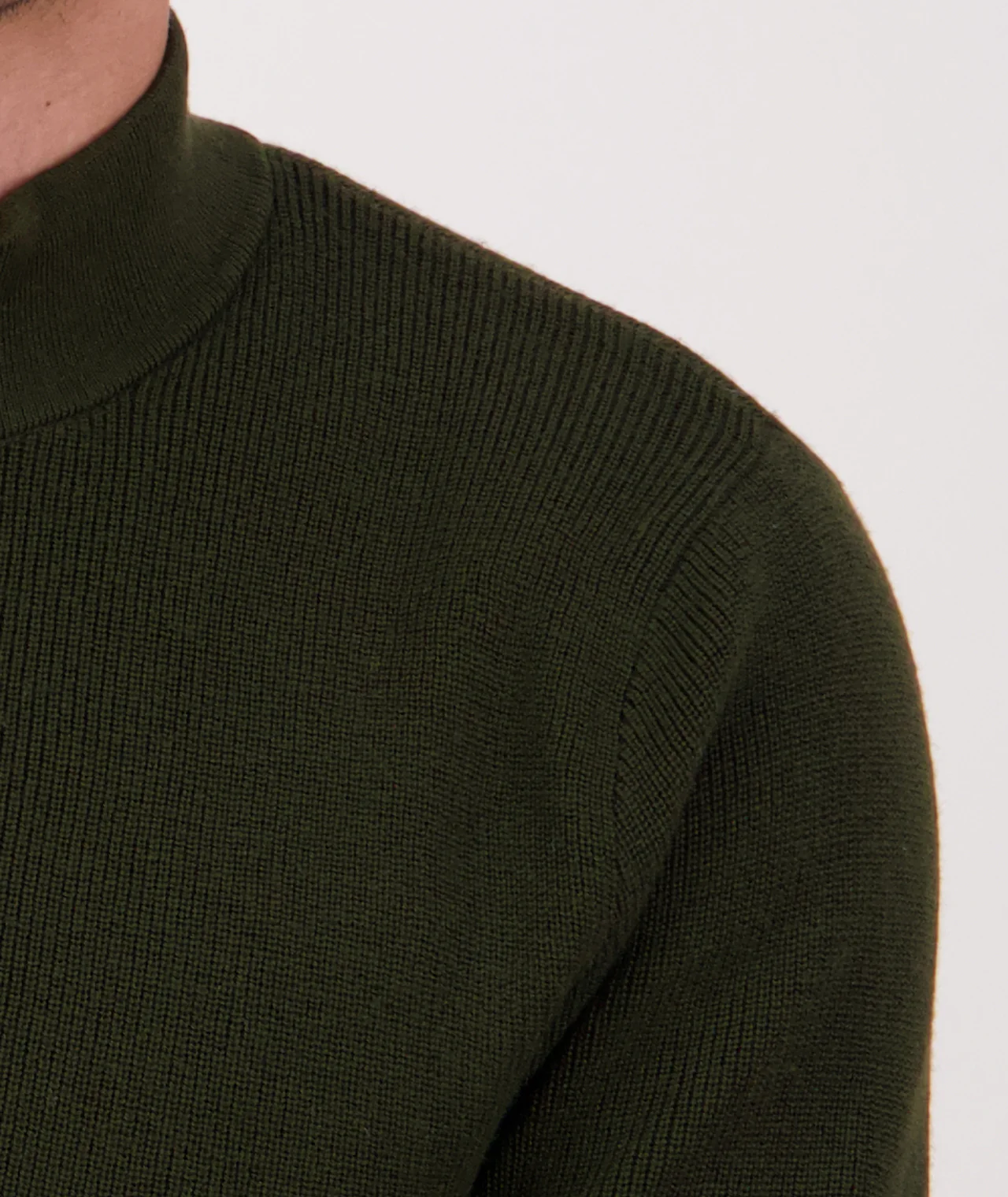 Men's Otahu River V2 Quarter Zip - Image 4