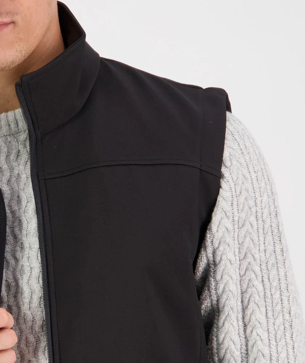 Men's Rimu Softshell Vest - Image 6