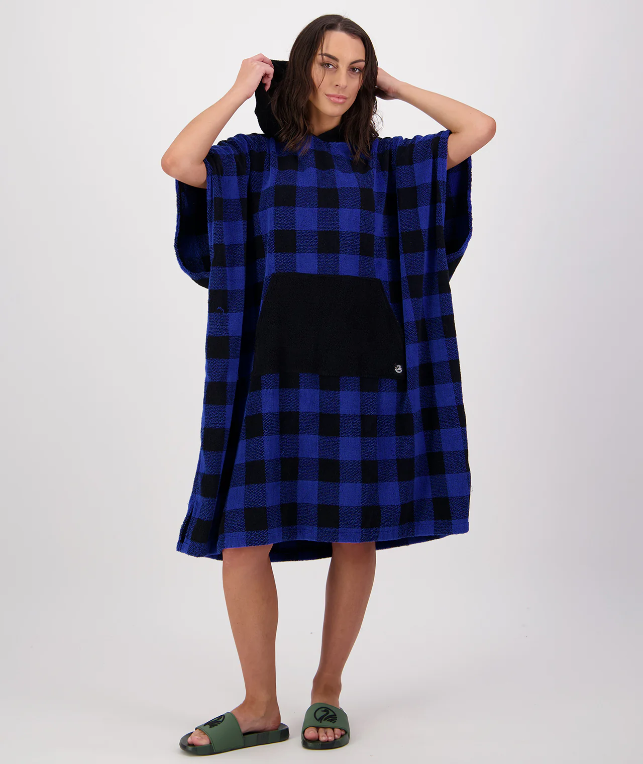 Sumner V3 Hooded Towel for Adults - Image 3
