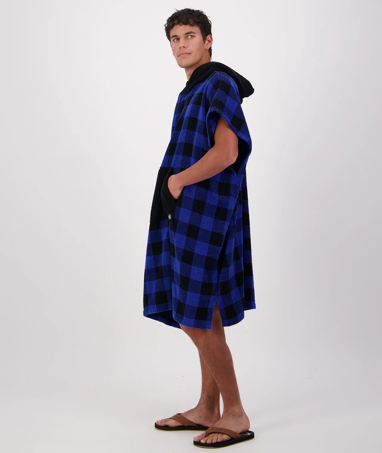 Sumner V3 Hooded Towel for Adults - Image 7