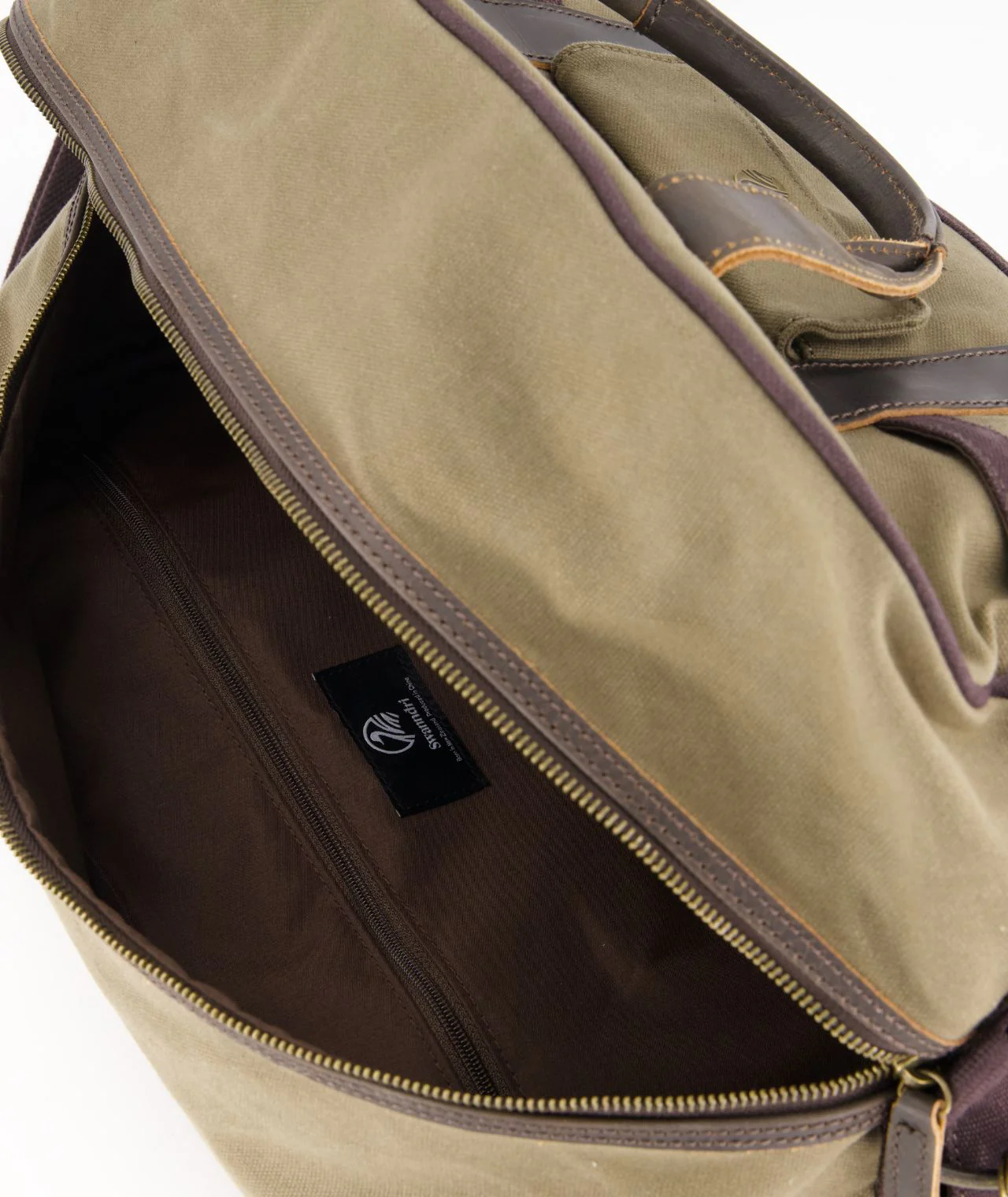 Kingston Overnighter Bag - Image 4