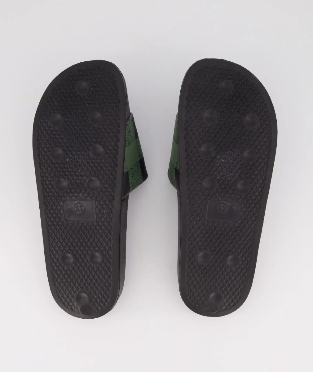 Swanni Slides - Image 10