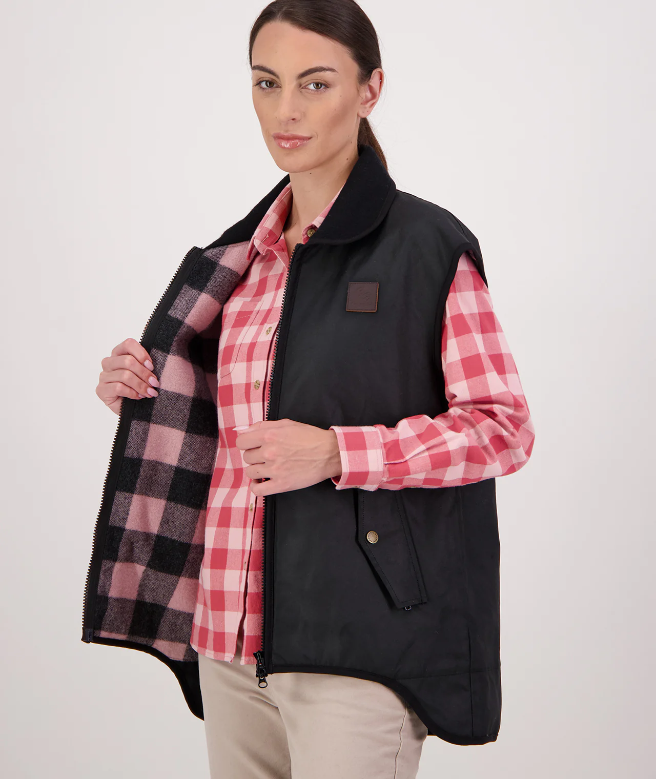 Women's Foxton Oilskin Vest - Image 3