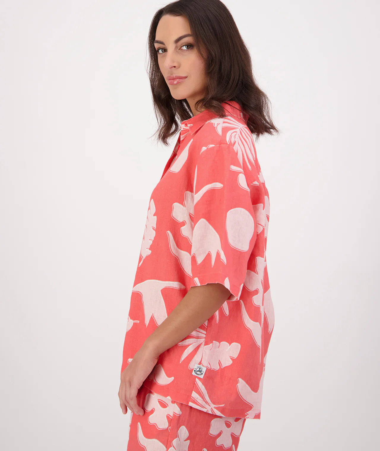 Women's Leafage Linen Short Sleeve Shirt - Image 2