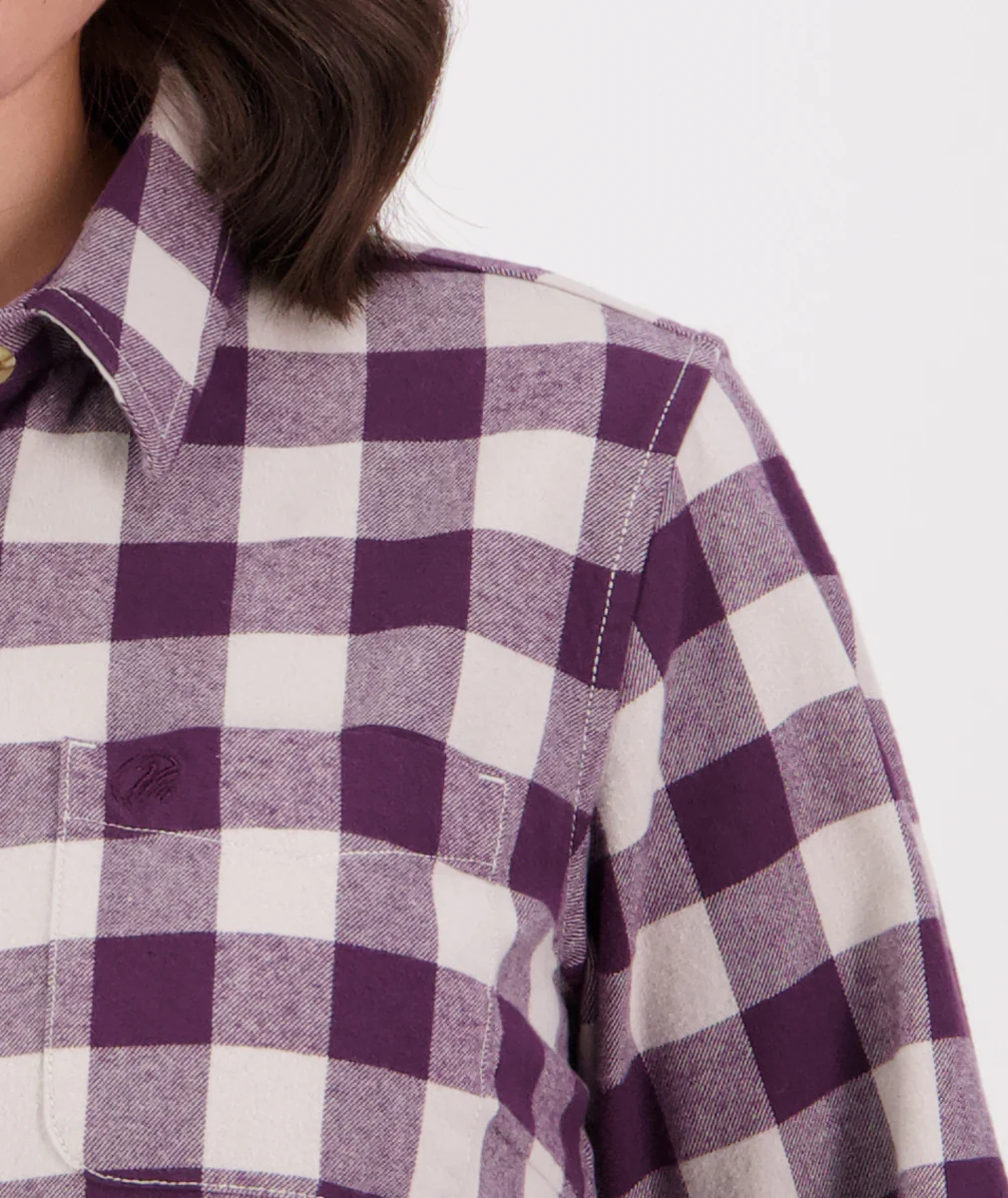 Women's Taranaki Tailor Long Sleeve Shirt - Image 6