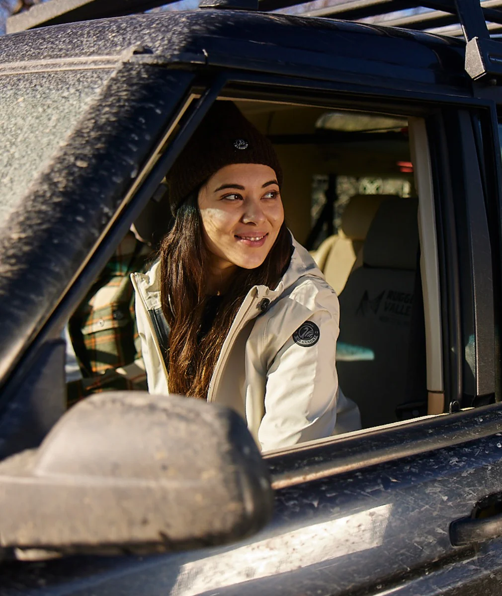 Women's Wellington Rain Jacket - Image 11